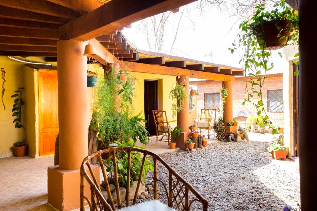 Bed and Breakfast La Montana Cafayate Zewnętrze zdjęcie