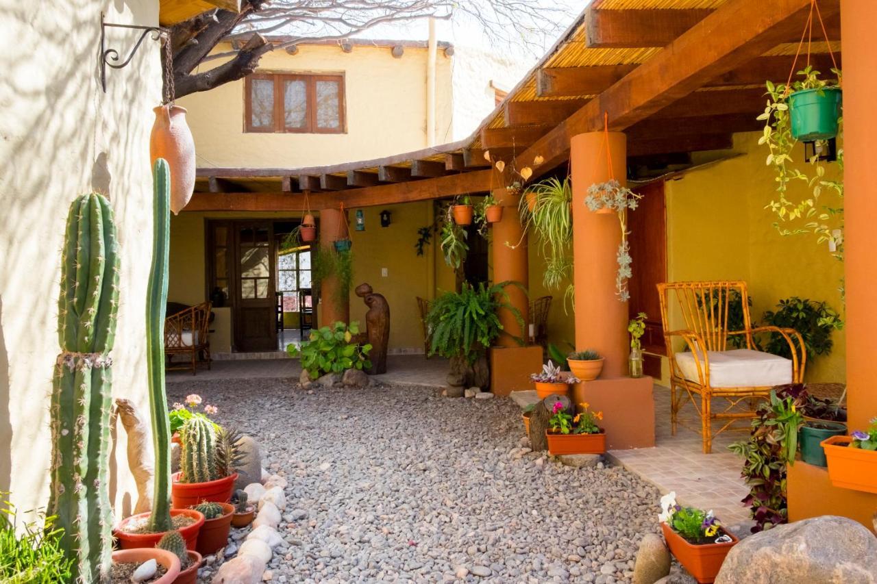 Bed and Breakfast La Montana Cafayate Zewnętrze zdjęcie