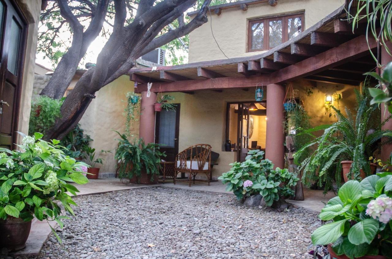 Bed and Breakfast La Montana Cafayate Zewnętrze zdjęcie